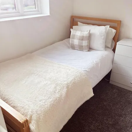 Lejlighedshotel Budget *